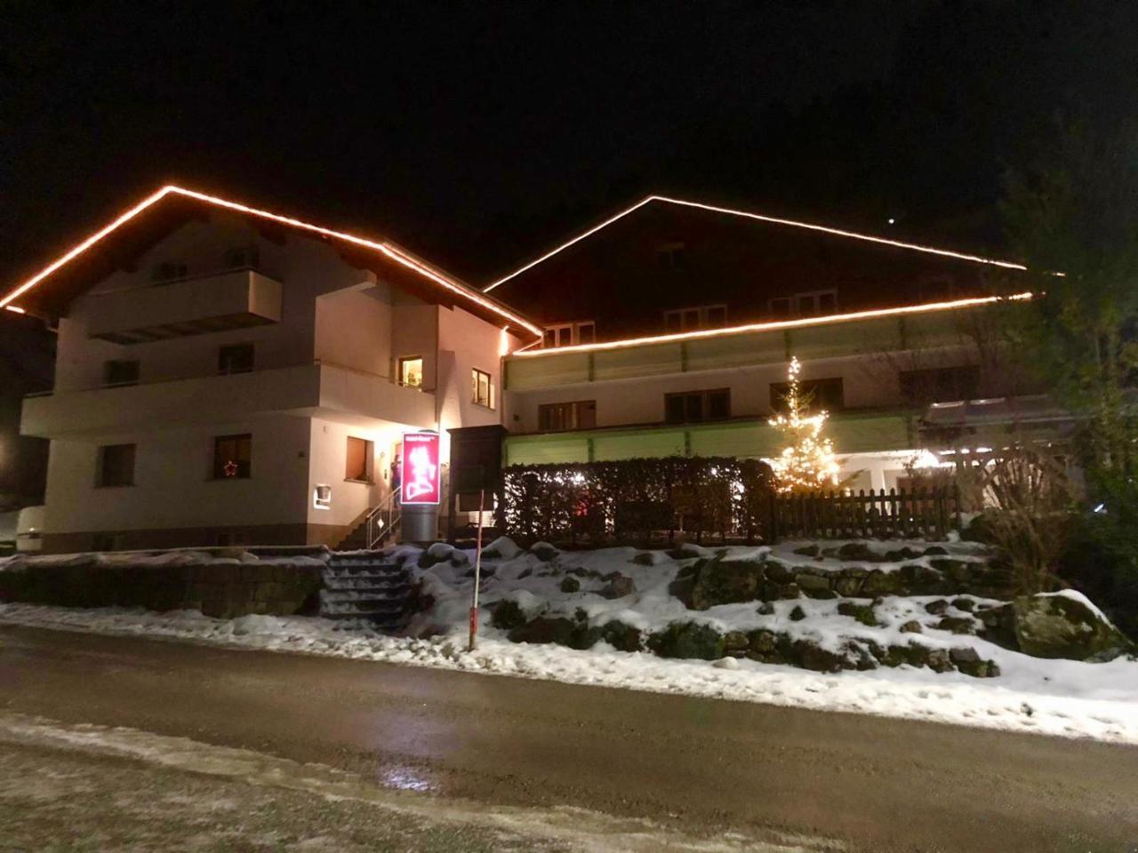 Hotel Garni Brigitte Bürserberg Εξωτερικό φωτογραφία